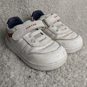 Geox Kids White Leather Sneakers Size 8 In Good Used Condition